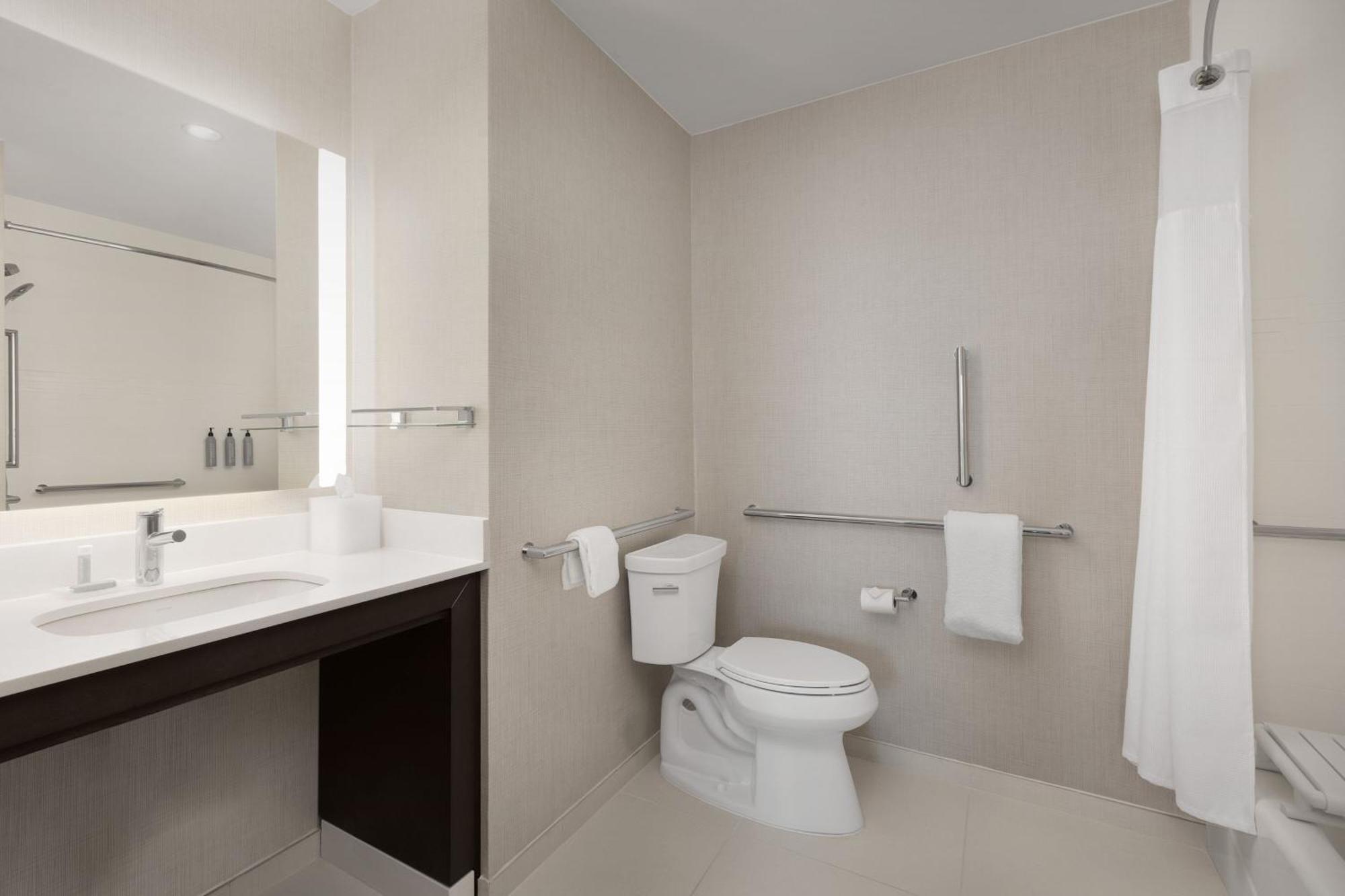 Residence Inn Kenwood المظهر الخارجي الصورة